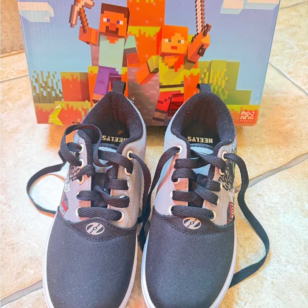 Heelys Black and Gray Kids Skate Sneakers